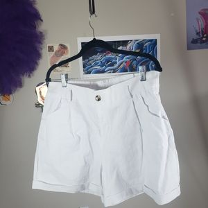 White HW Summer Linen Cotton Like Shorts Plus 2XL Bella Poque BNWT